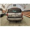 Image 17 : 2005 GMC ENVOY, GREY, 195753 KMS, FOUR WHEEL DRIVE. - D310966