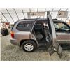 Image 40 : 2005 GMC ENVOY, GREY, 195753 KMS, FOUR WHEEL DRIVE. - D310966