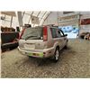 Image 14 : 2006 NISSAN X-TRAIL, SILVER, 303604 KMS, FOUR WHEEL DRIVE. - D210684