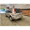 Image 20 : 2006 NISSAN X-TRAIL, SILVER, 303604 KMS, FOUR WHEEL DRIVE. - D210684