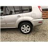 Image 30 : 2006 NISSAN X-TRAIL, SILVER, 303604 KMS, FOUR WHEEL DRIVE. - D210684
