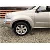 Image 32 : 2006 NISSAN X-TRAIL, SILVER, 303604 KMS, FOUR WHEEL DRIVE. - D210684