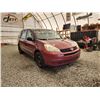 Image 8 : 2004 TOYOTA SIENNA, RED, 351230 KMS, FRONT WHEEL DRIVE. - D210462