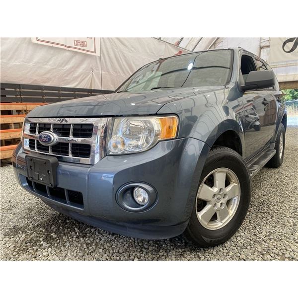 2011 FORD ESCAPE, BLUE, 235559 KMS, FRONT WHEEL DRIVE. - DB62431
