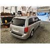 Image 16 : 2011 DODGE GRAND CARAVAN, SILVER, 235181 KMS, FRONT WHEEL DRIVE. - B758050