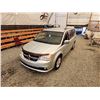 Image 4 : 2011 DODGE GRAND CARAVAN, SILVER, 235181 KMS, FRONT WHEEL DRIVE. - B758050
