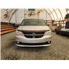 Image 5 : 2011 DODGE GRAND CARAVAN, SILVER, 235181 KMS, FRONT WHEEL DRIVE. - B758050
