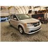 Image 8 : 2011 DODGE GRAND CARAVAN, SILVER, 235181 KMS, FRONT WHEEL DRIVE. - B758050