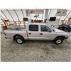 Image 12 : 2002 DODGE DAKOTA, SILVER, 317094 KMS, 4X4. - B699077