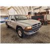 Image 8 : 2002 DODGE DAKOTA, SILVER, 317094 KMS, 4X4. - B699077