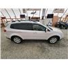 Image 12 : 2008 SUBARU TRIBECA, WHITE, 237065 KMS, ALL WHEEL DRIVE. - D405149