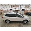 Image 13 : 2008 SUBARU TRIBECA, WHITE, 237065 KMS, ALL WHEEL DRIVE. - D405149