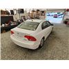 Image 16 : 2008 HONDA CIVIC HYBRID, WHITE, 91552 MILES, FRONT WHEEL DRIVE. - D800071