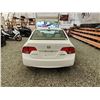 Image 18 : 2008 HONDA CIVIC HYBRID, WHITE, 91552 MILES, FRONT WHEEL DRIVE. - D800071