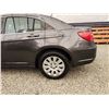 Image 29 : 2014 CHRYSLER 200, GREY, 166207 KMS, FRONT WHEEL DRIVE. - D229947