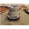 Image 7 : 2014 CHRYSLER 200, GREY, 166207 KMS, FRONT WHEEL DRIVE. - D229947