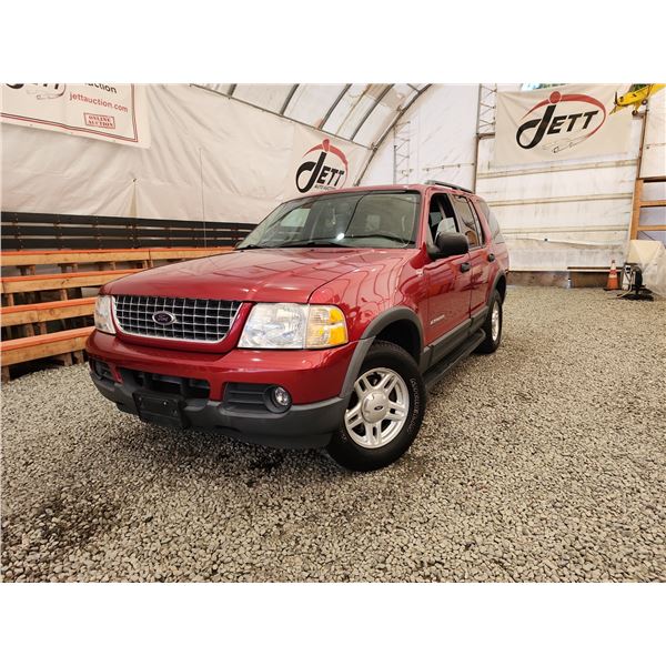 2003 FORD EXPLORER, RED, 220767 KMS, FOUR WHEEL DRIVE. - DA07966