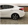 Image 29 : 2018 KIA FORTE, WHITE, 137225 KMS, FRONT WHEEL DRIVE. - J238131