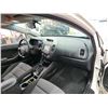 Image 38 : 2018 KIA FORTE, WHITE, 137225 KMS, FRONT WHEEL DRIVE. - J238131