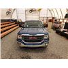 Image 7 : 2018 GMC SIERRA K1500, BLUE, 135793 KMS, 4X4. - D260389