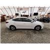 Image 11 : 2019 HYUNDAI ELANTRA, WHITE, 111214 KMS, FRONT WHEEL DRIVE. - J801546
