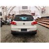 Image 17 : 2013 VW TIGUAN, WHITE, 274878 KMS, ALL WHEEL DRIVE. - D509490