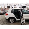 Image 40 : 2013 VW TIGUAN, WHITE, 274878 KMS, ALL WHEEL DRIVE. - D509490
