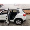 Image 45 : 2013 VW TIGUAN, WHITE, 274878 KMS, ALL WHEEL DRIVE. - D509490