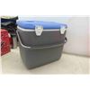 Image 4 : Rubbermaid 3 Gallon Water Jug + Coleman 30 Quart Cooler 