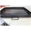 Image 3 : Heavy Cast Griddle For BBQ 24x18