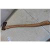 Image 4 : Axe+ 2 Hatchets 