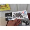 Image 7 : Vintage Kawasaki Ninja H2R Motorcycle 1/12 Scale Model 