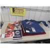 Image 3 : Vintage Winnipeg Jets Lot: 2XL Sweatshirts, Programs, 