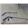 Image 5 : 7 Hockey Sticks (Various): Right Handed, Left Handed, 