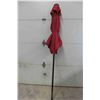 Image 1 : 7ft Patio Umbrella 