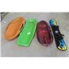Image 1 : 3 Plastic Sleds & 1 Snowboard 