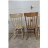 Image 2 : 5 Wood Chairs 