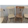 Image 6 : 5 Wood Chairs 