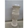 Image 1 : Pedestal 25" High