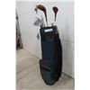 Image 6 : 11 Right Handed Golf Clubs with Bag