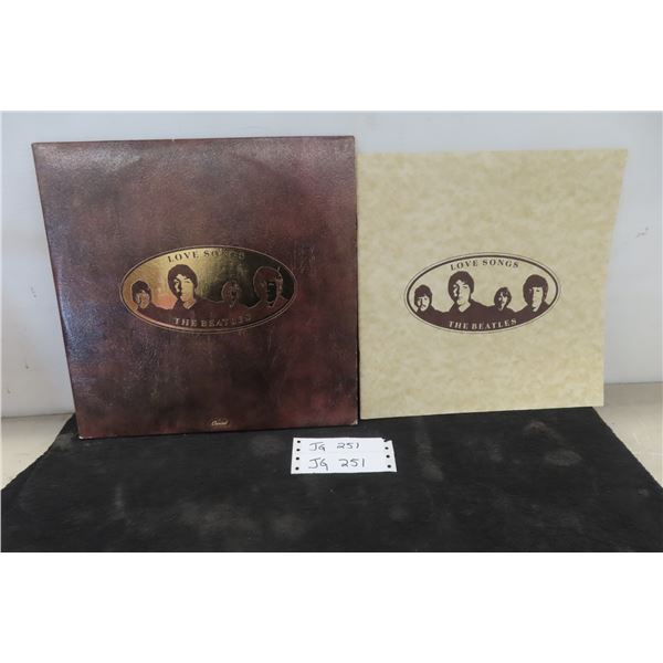 The Beetles- Love Songs Double Vinyl Album T-2442 By Capitol Records 