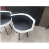 Image 2 : 4 Funky Dining Room / Kitchen Chairs 