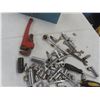 Image 4 : Metal Tool Box, Socket, Pipewrench, Wrenches + 