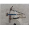 Image 1 : 2 Picks + Sledge Hammer 