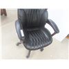 Image 3 : Leather Style Office Chair  