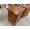 Image 3 : 2 Night Stand / End Tables 29"x27"x18"