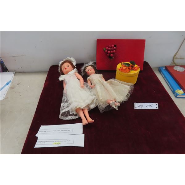 Fashion Dolls with Moving Eyes 15 + 18" Tall, 