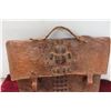 Image 5 : Antique Alligator Messenger Bag 