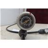Image 3 : Fizler Manual Tire Pump with Gauge 