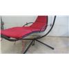 Image 3 : Self Standing Hanging Lounger 